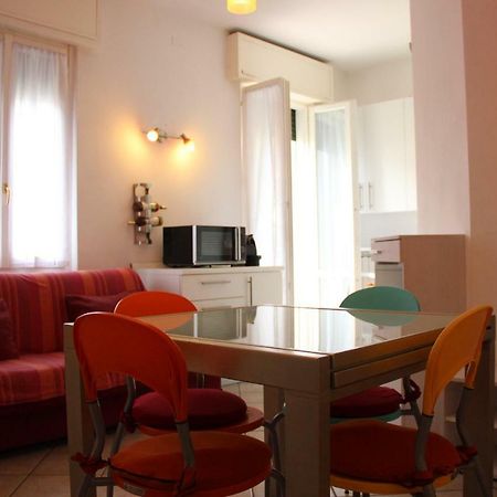 Appartamento Casa Vacanze Spiaggia D'Oro Desenzano del Garda Exterior foto