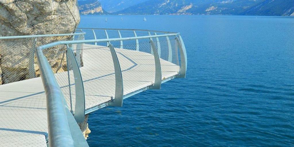 Appartamento Casa Vacanze Spiaggia D'Oro Desenzano del Garda Exterior foto